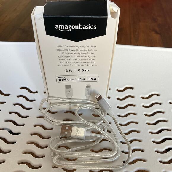 USB-A Cable with Lightning Connector, AmazonBasics, 3 ft - Picture 1 of 3